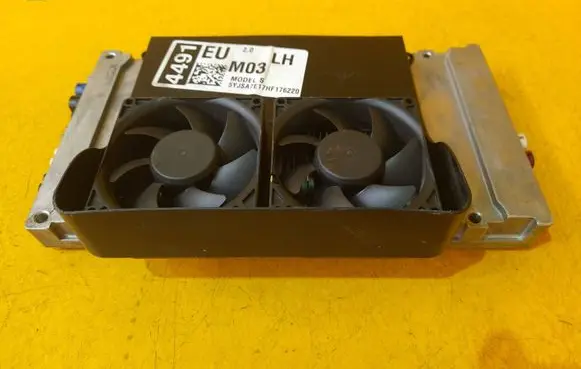 Tesla Model 3 Other control units/modules 107832100D