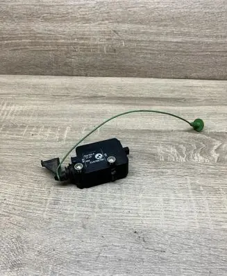 BMW 7 E65 E66 Fuel tank cap lock 6923972 406204312 67116923972