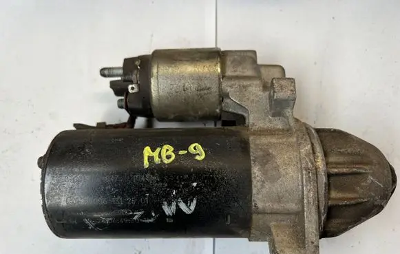 Mercedes-Benz Sprinter W906 Starter motor A0061512501 26064930 0001115047