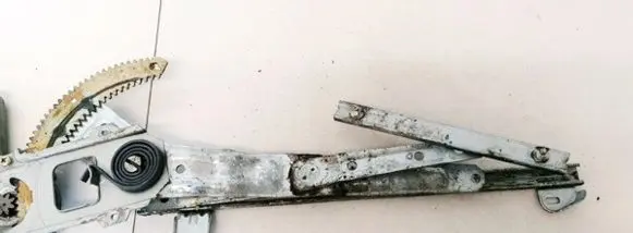 Subaru Impreza I Sliding door window regulator with motor