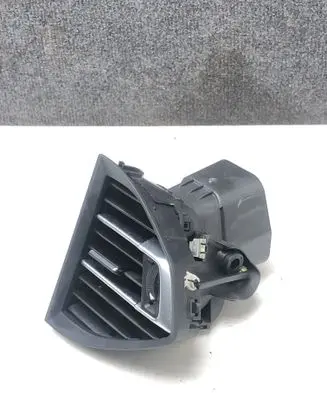 Peugeot 308 Dashboard side air vent grill/cover trim 1304148XZD