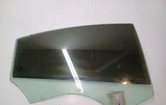 Mercedes-Benz CLS C218 AMG Rear door window glass DOT27AS2M25100