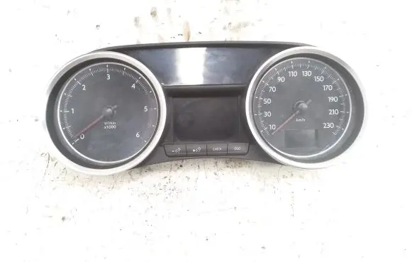 Peugeot 508 Speedometer (instrument cluster) 9800420280 9678565980