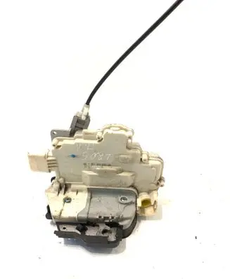 Audi A4 S4 B7 8E 8H Front door lock 8E1837015AA