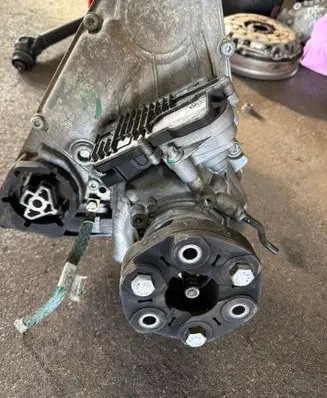 BMW X3 F25 Gearbox transfer box case 1122980311 7649785 A2C73522102