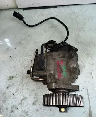 Audi 80 90 S2 B4 Fuel injection high pressure pump 244234
