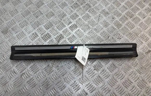BMW 3 E46 Front sill trim cover 51477891985