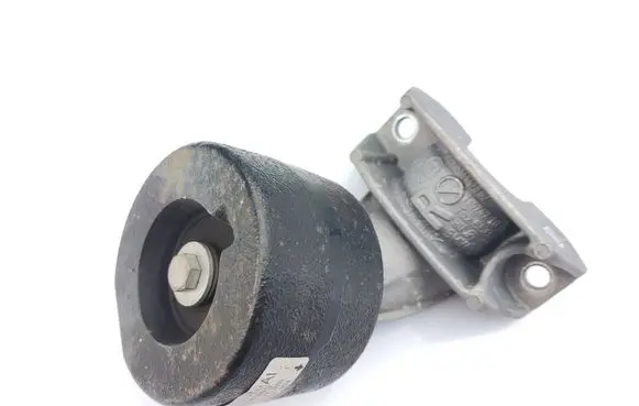 BMW 5 G30 G31 G38 Sway bar bush bracket, rear 6861489 1503210424 6861478