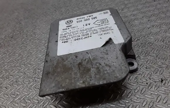 Seat Ibiza III (6L) Airbag control unit/module 6Q0909605 5WK42866