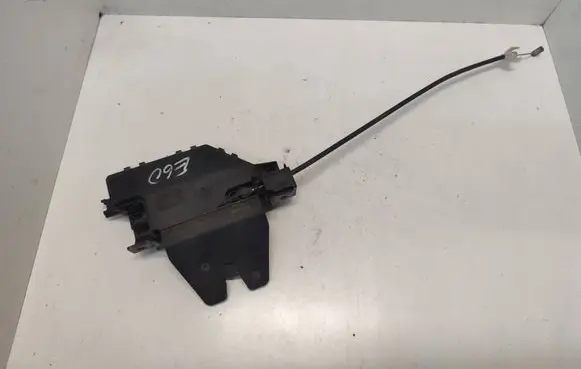 BMW 5 E60 E61 Tailgate lock latch 51247840617 51248196401
