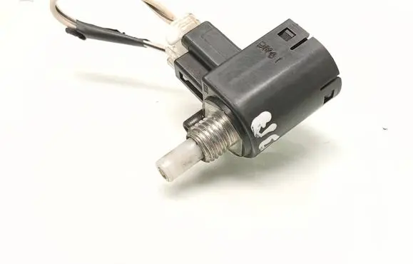 Toyota Yaris Brake pedal sensor switch CV591