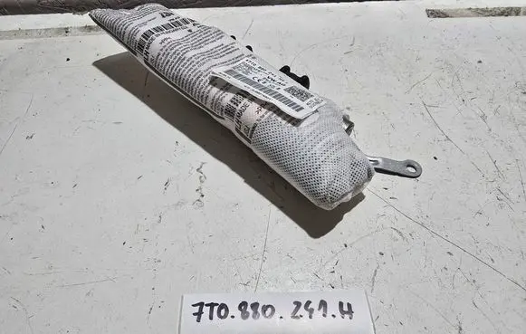Volkswagen Transporter - Caravelle T7 Seat airbag 7T0880241H 43124644