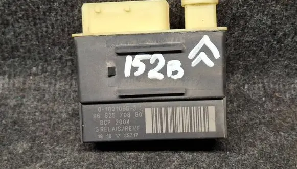 Glow plug pre-heat relay
