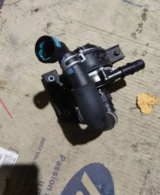 Hyundai Ioniq 5 Electric auxiliary coolant/water pump 369000EKM0