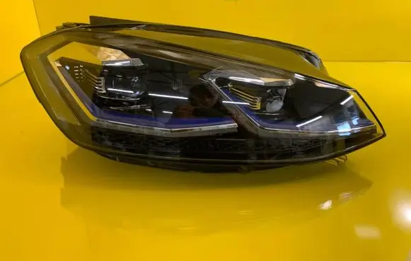 Volkswagen Golf VII Headlight/headlamp 5G1941082B