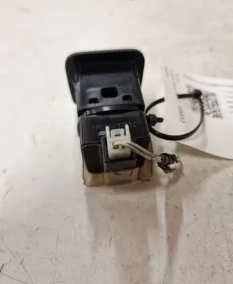 Toyota Corolla Verso AR10 Passenger airbag on/off switch 1368069