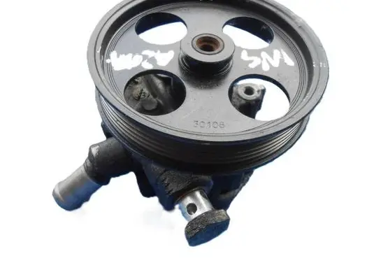 Opel Insignia A Power steering pump 55563329