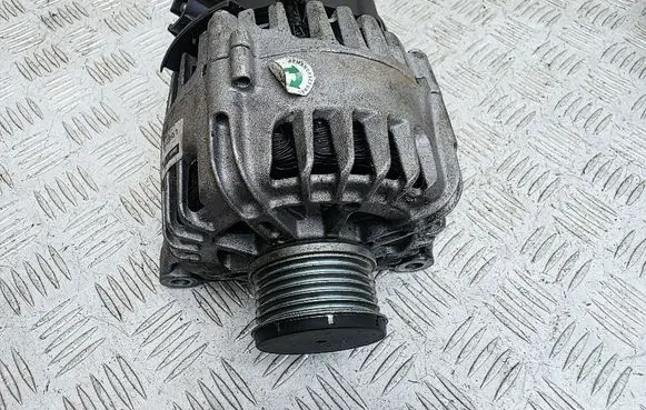 Peugeot 208 I Generator/alternator TG12C106 P0D52045 LRA03728