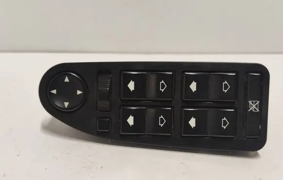 BMW 5 E39 Electric window control switch 6904339 772042