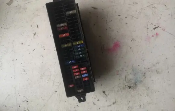 Volkswagen Jetta VI Fuse module 5C8970113