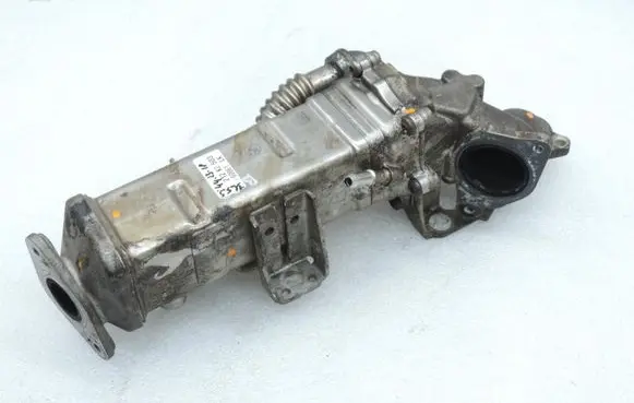 BMW 3 F30 F35 F31 EGR valve cooler 11717822347 7822347