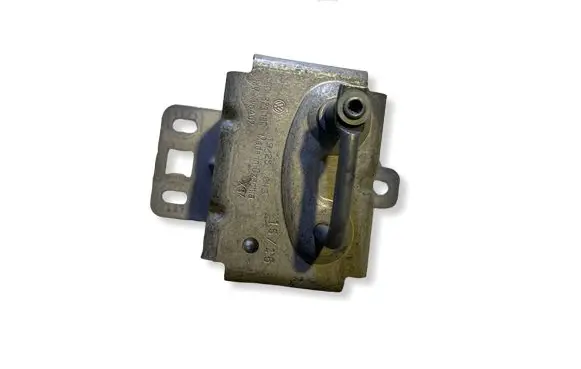 Volkswagen Tiguan Engine bonnet/hood lock/latch loop/hook 571823185