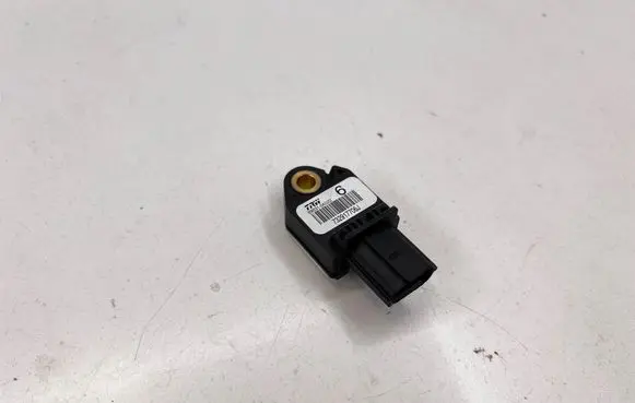 Toyota Hilux (AN10, AN20, AN30) Airbag deployment crash/impact sensor 8983104020 732917706J