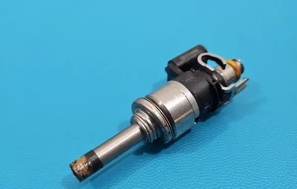 Porsche Panamera (970) Fuel injector 94611012860 IMPRK1520229