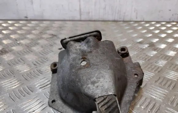 Audi Q5 SQ5 Engine mounting bracket 8K0399059H