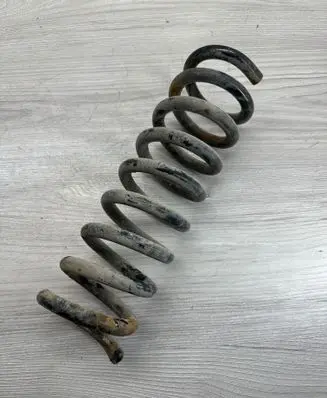 Mercedes-Benz C W203 Rear coil spring