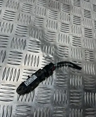 Chrysler Voyager Airbag deployment crash/impact sensor 04896059AA 080806 0726303077