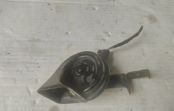 Audi A3 S3 8P Horn signal