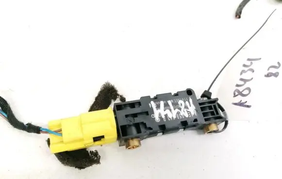 Audi A4 S4 B7 8E 8H Airbag deployment crash/impact sensor 8E0959643B