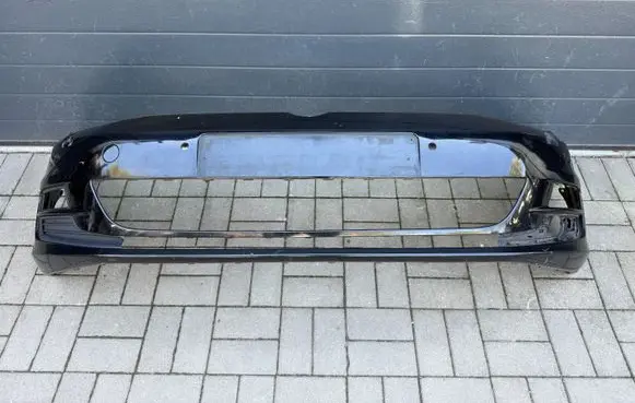 Volkswagen Golf VII Front bumper 5G0807221B