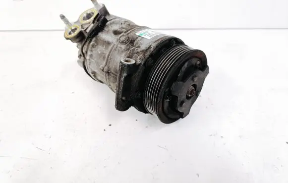 Land Rover Range Rover Sport L320 Air conditioning (A/C) compressor (pump) 8W8319D629AD
