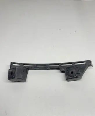 Volkswagen Touran I Front bumper mounting bracket 1T0807889B