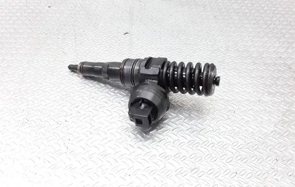 Audi A3 S3 8L Fuel injector 038130073AL