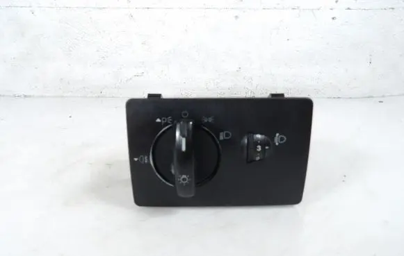 Ford Focus C-MAX Other switches/knobs/shifts 4M5T-13A024-EA