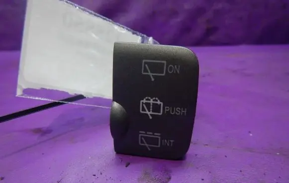 Hyundai Accent Headlight wiper switch 