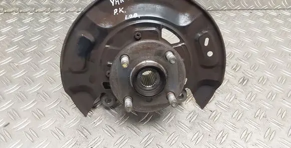 Toyota Yaris Front wheel hub
