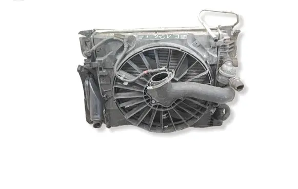 Jaguar XF X250 Radiator set 8X238C607BA 4R838C607CB 8240447