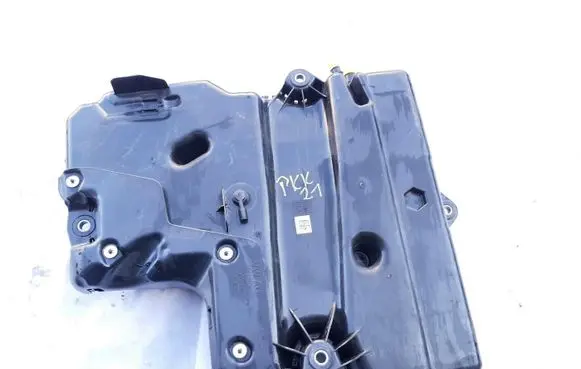 Volkswagen Transporter - Caravelle T6 AdBlue liquid reservoir 7LA131877E 7LA131531