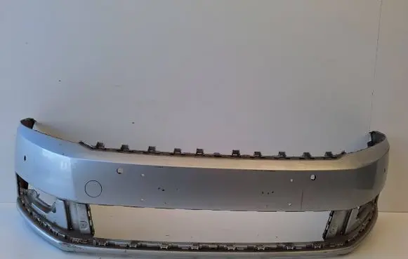 Volkswagen PASSAT B7 Front bumper 3AA807221