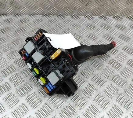 Mercedes-Benz GLE W167 Fuse module A1679067303