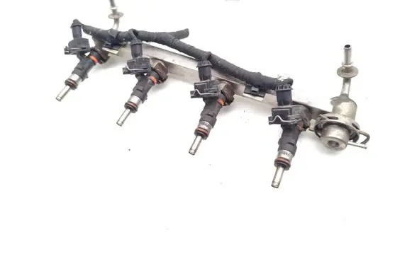 Alfa Romeo Mito Fuel injectors set 0280158224 0280151248