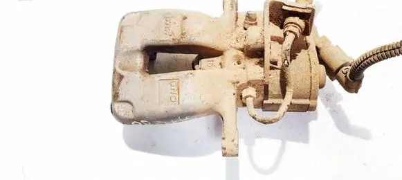 Volkswagen PASSAT B6 Rear brake caliper 