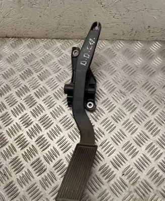 Dodge Durango II Accelerator throttle pedal 442267