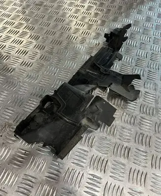 Volkswagen Tiguan Radiator trim 5NA121284AC