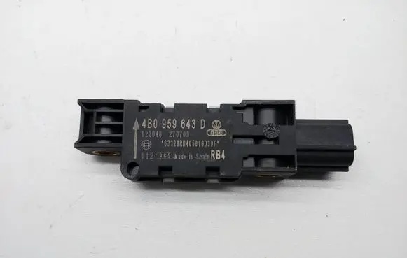 Audi A3 S3 8P Airbag deployment crash/impact sensor 4B0959643D