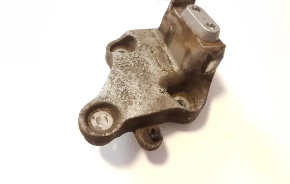 Opel Combo E Engine mounting bracket 9807980580